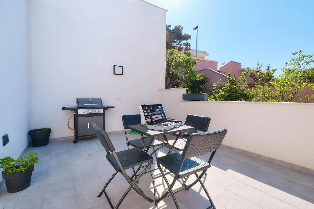 House Torre Διαμέρισμα Mali Lošinj